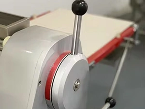 Floor-Standing Pastry Sheeter