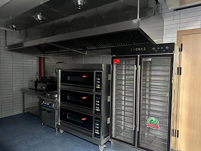 Floor-Standing Pastry Sheeter